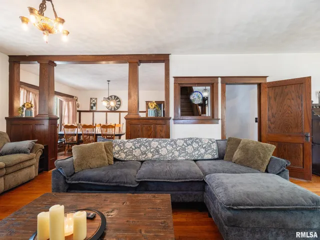 $242,500 | 405 Washington Street, Pekin, IL 61554