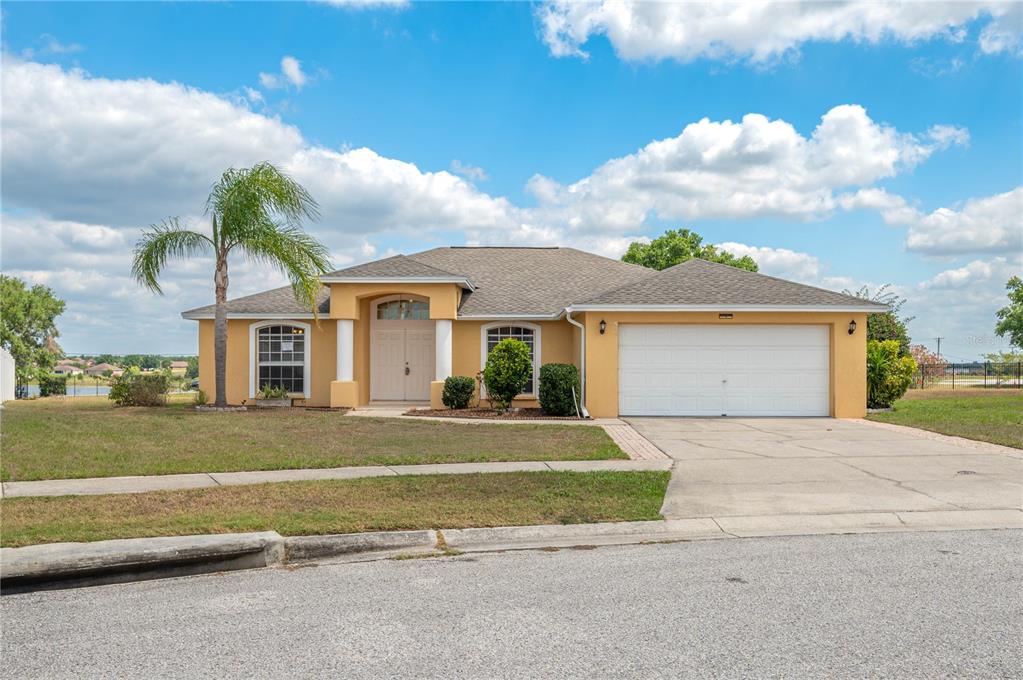 569 Drayton Road Winter Haven, FL 33884 - Photo 1 of 1