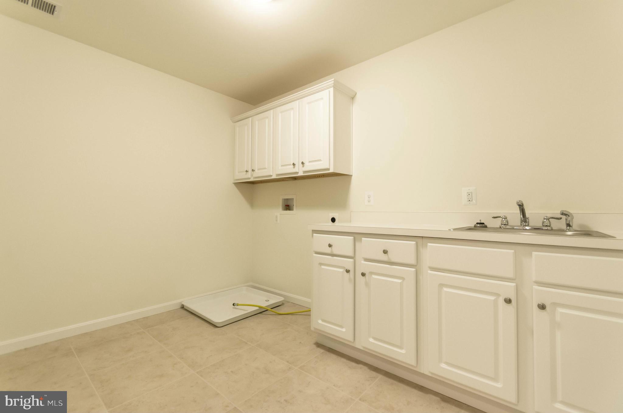 12224 Dover Road Reisterstown, MD 21136 - Photo 23 of 30 Laundry