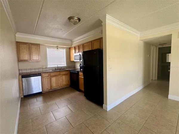 $1,100 | 1400 Eudora Road, Unit D35, Mount Dora, FL 32757