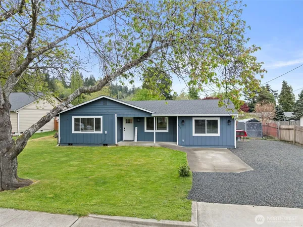 $419,000 | 616 North 12th Street, Elma, WA 98541
