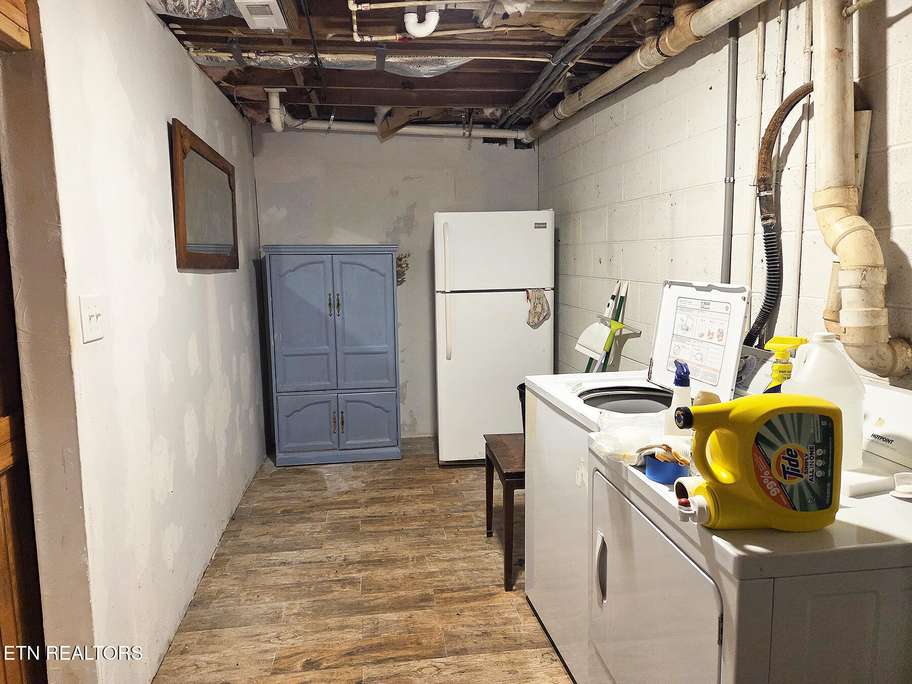 900 Teeters Road Greenback, TN 37742 - Photo 46 of 53 Laundry 1