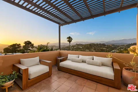 $1,795,000 | 1521 Randall Court, Los Angeles, CA 90065