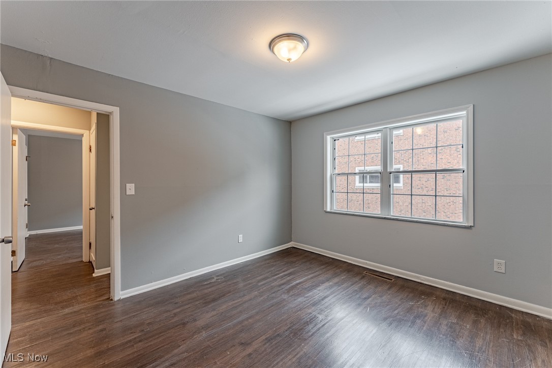 3271 Warrensville Center Road, Unit 8B Shaker Heights, OH 44122 - Photo 15 of 21
