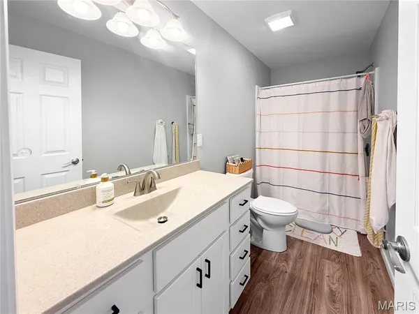 $429,900 | 106 Janet Trail, Palmyra, MO 63461