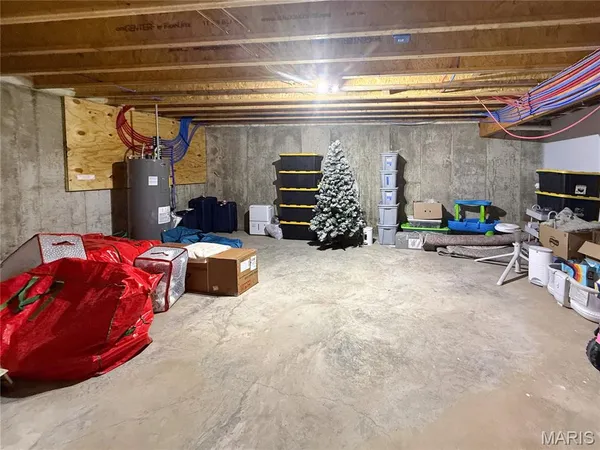 $429,900 | 106 Janet Trail, Palmyra, MO 63461