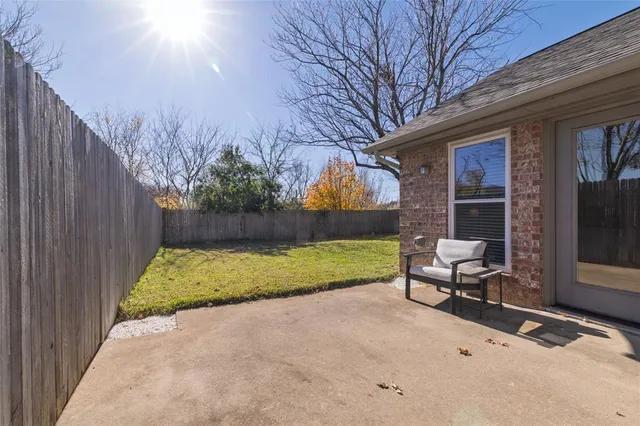 $399,000 | 1154 Bent Oaks Drive, Denton, TX 76210