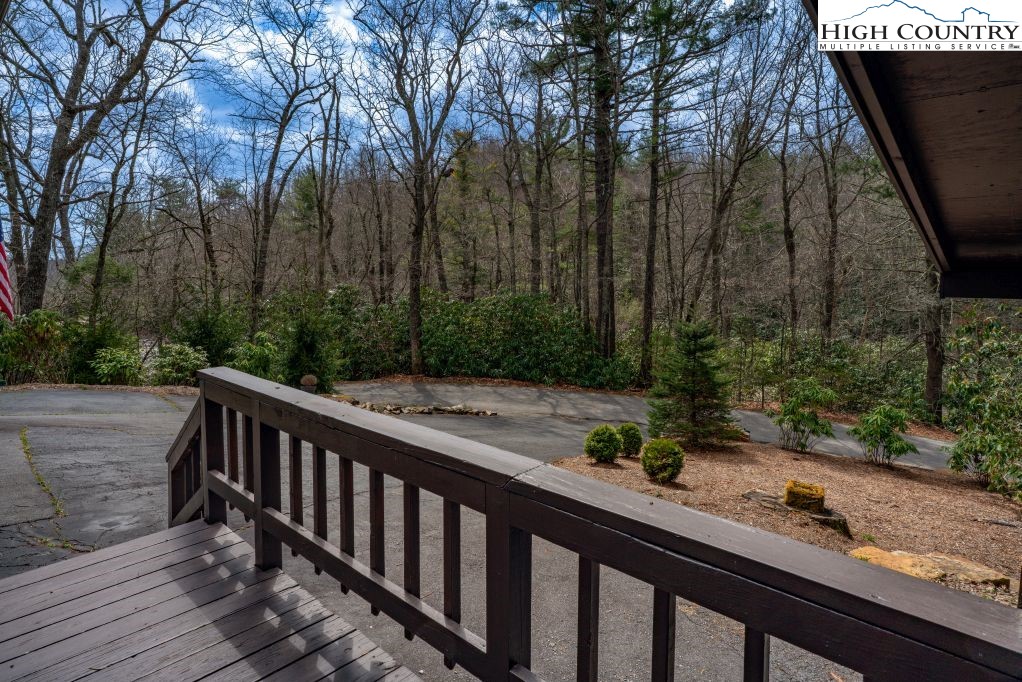 25 Red Oak Road Newland, NC 28657 - Photo 18 of 44