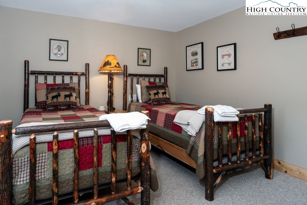 25 Red Oak Road Newland, NC 28657 - Photo 43 of 44