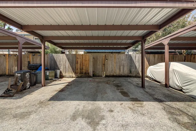 $1,225 | 5825 West Tidwell Road, Houston, TX 77092