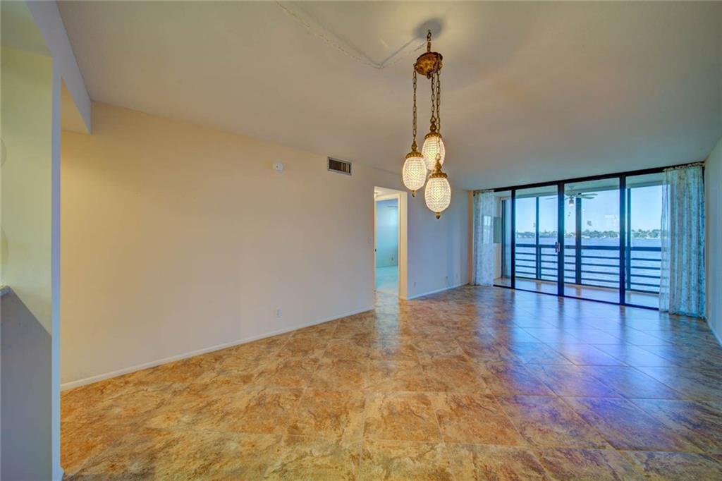 1950 Southwest Palm City Road, Unit 13205 Stuart, FL 34994 - Photo 9 of 49 Gallery Image 9