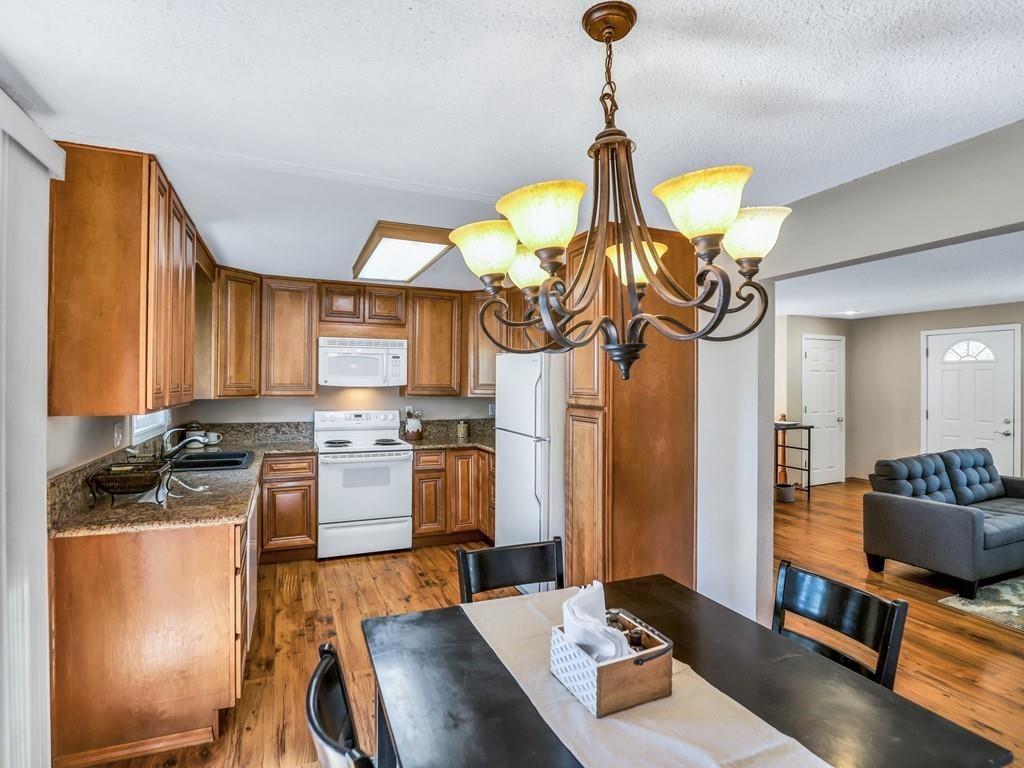 305 South Blake Road Spokane Valley, WA 99216 - Photo 11 of 37 Gallery Image 11