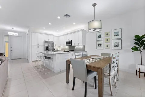 $1,025,000 | 10021 Steamboat Springs Circle, Delray Beach, FL 33446