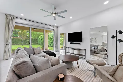 $1,025,000 | 10021 Steamboat Springs Circle, Delray Beach, FL 33446