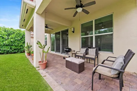 $1,025,000 | 10021 Steamboat Springs Circle, Delray Beach, FL 33446