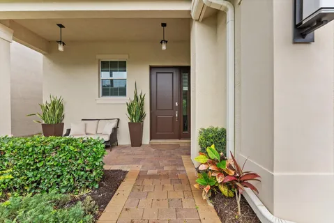 $1,025,000 | 10021 Steamboat Springs Circle, Delray Beach, FL 33446