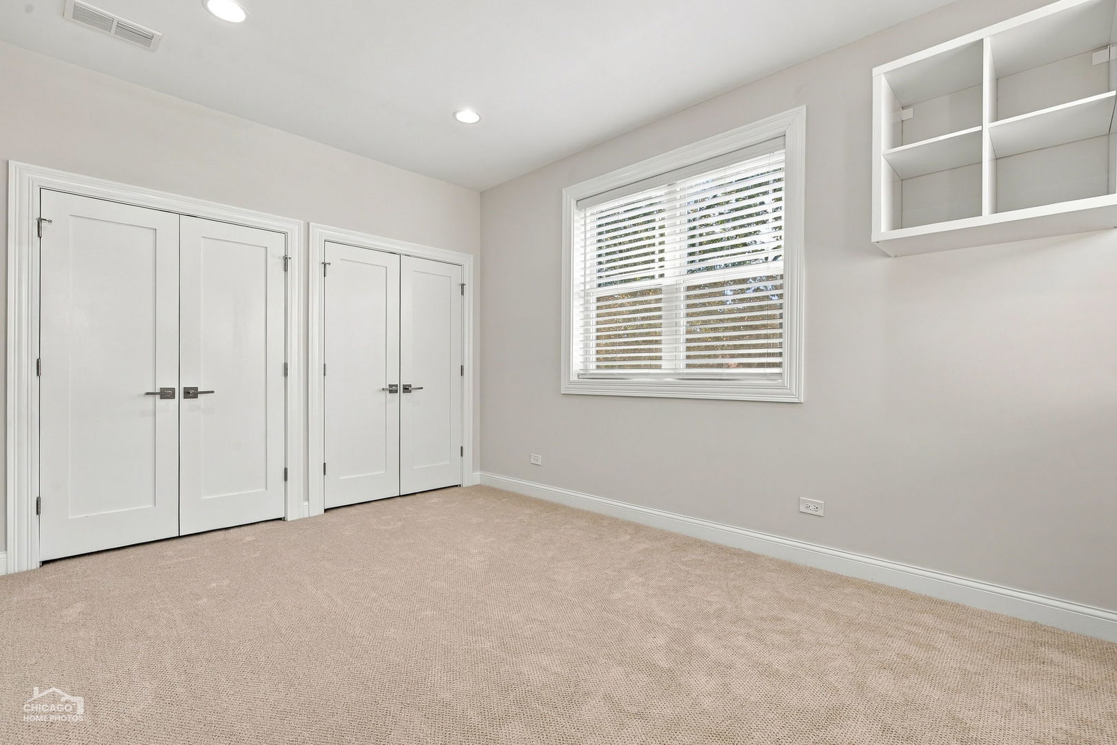 3441 North Springfield Avenue Chicago, IL 60618 - Photo 18 of 30 Gallery Image 18