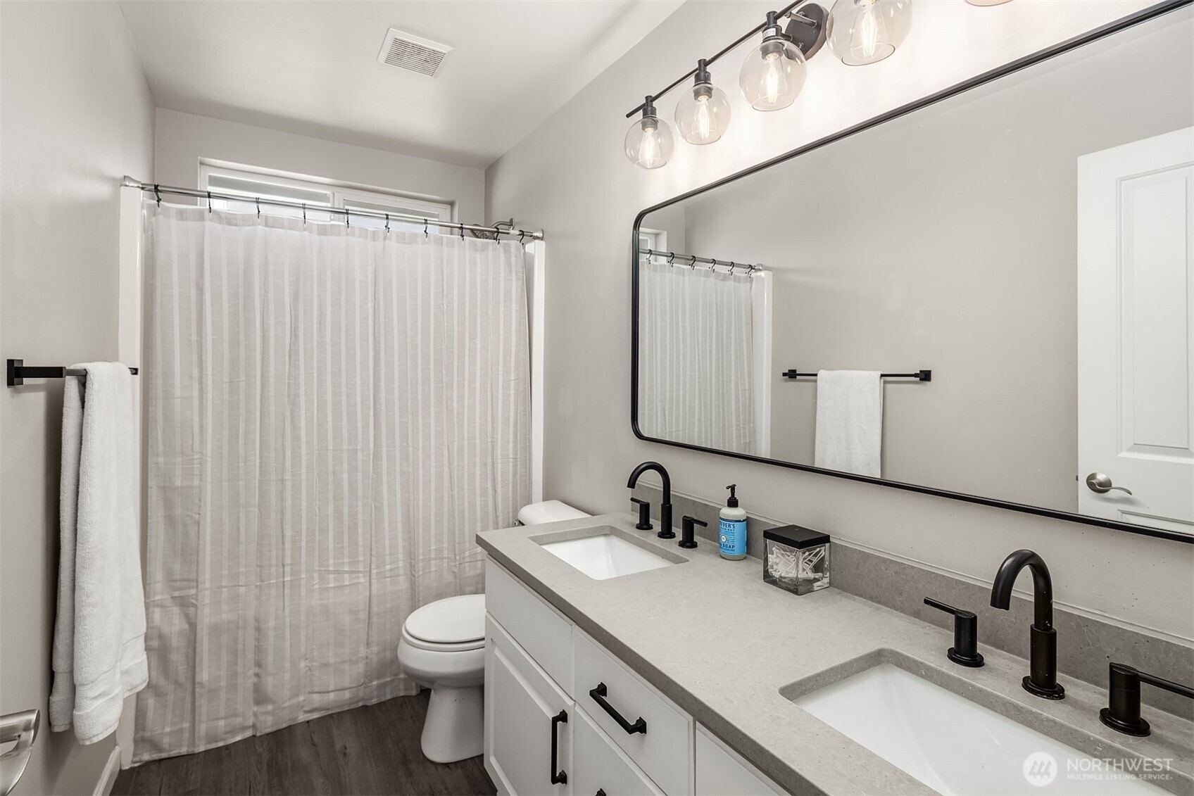 6522 West Crestview Loop Southeast Snoqualmie, WA 98065 - Photo 21 of 24