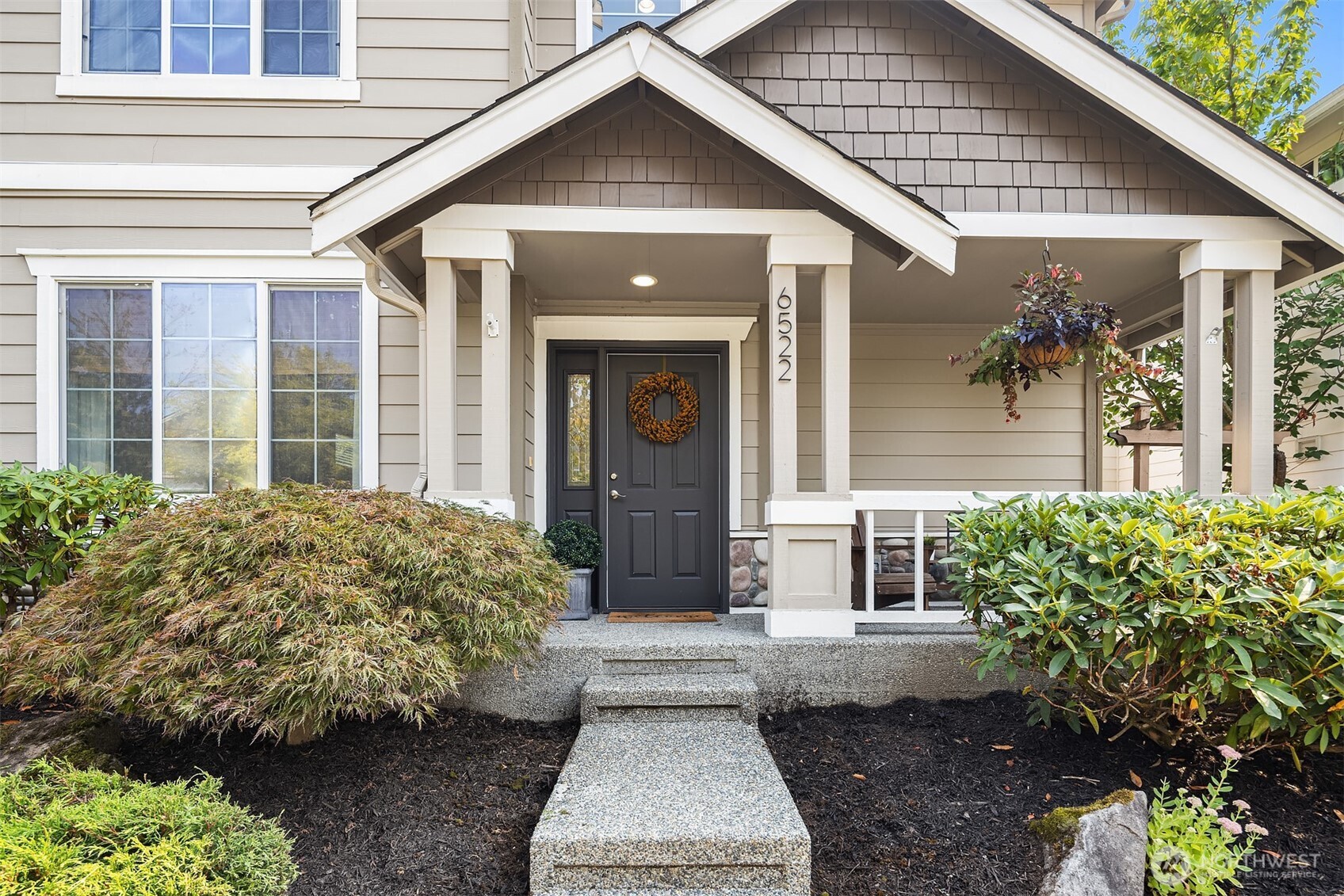 6522 West Crestview Loop Southeast Snoqualmie, WA 98065 - Photo 3 of 24