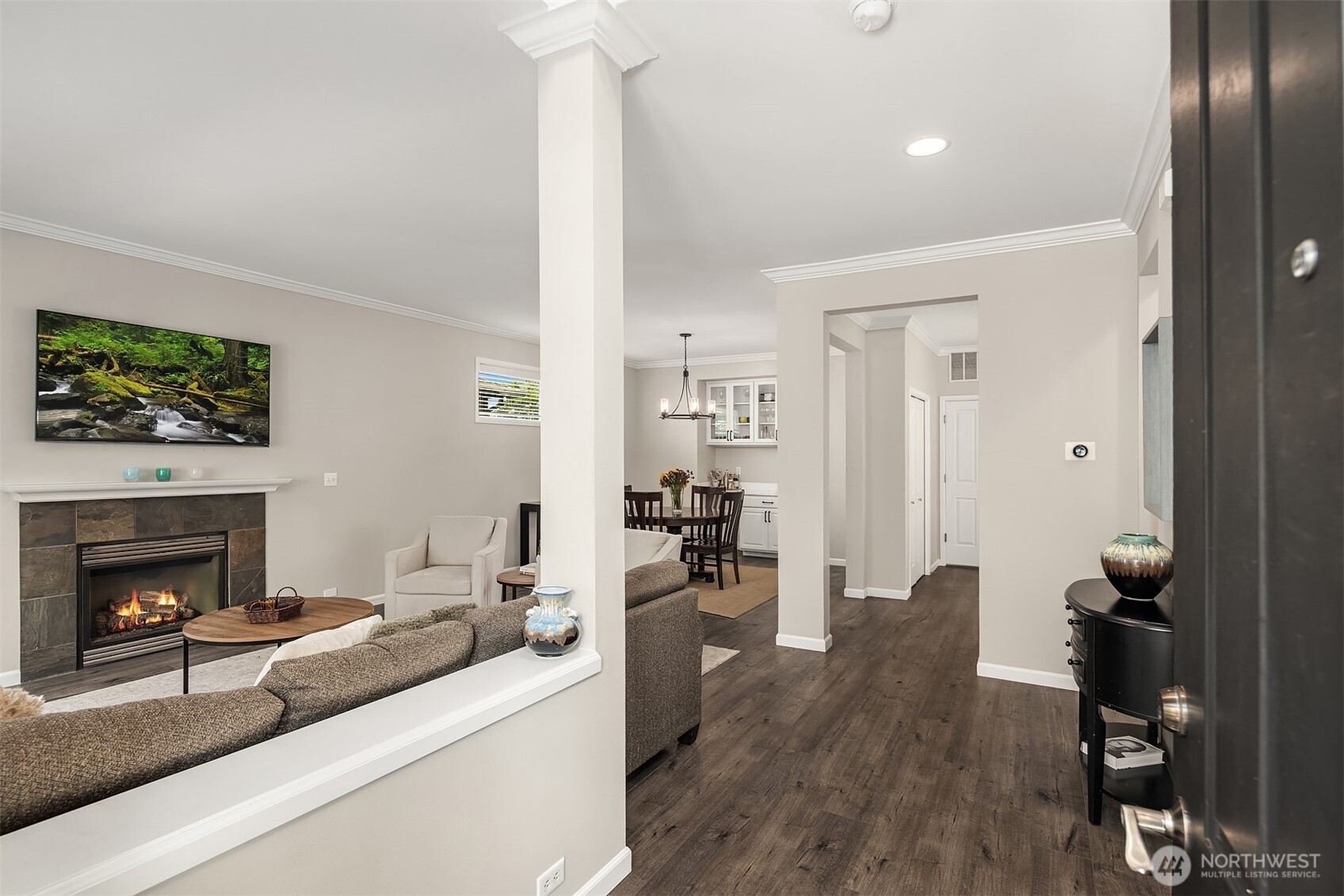 6522 West Crestview Loop Southeast Snoqualmie, WA 98065 - Photo 4 of 24