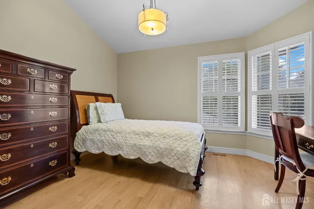 $570,000 | 12 Caraway Court, Princeton, NJ 08540