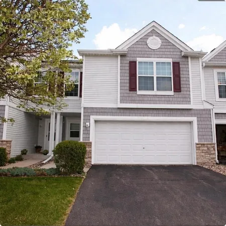 $2,295 | 15784 Flan Court, Apple Valley, MN 55124