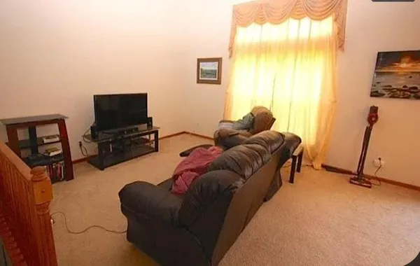 $2,295 | 15784 Flan Court, Apple Valley, MN 55124