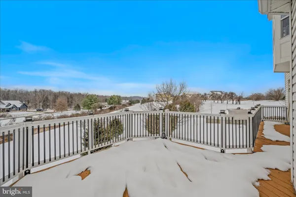 $699,900 | 48 Field Crest Court, Shepherdstown, WV 25443