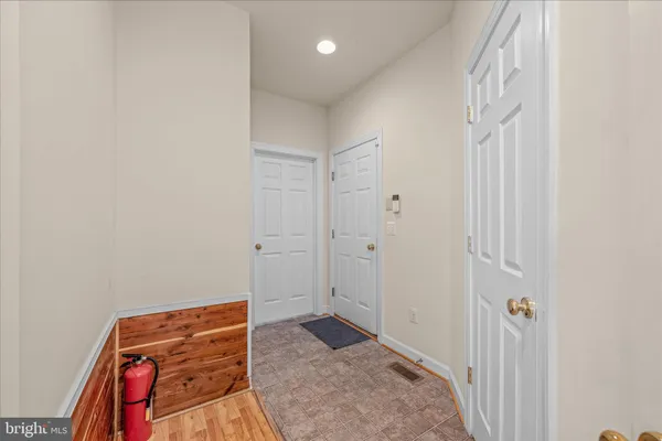 $699,900 | 48 Field Crest Court, Shepherdstown, WV 25443