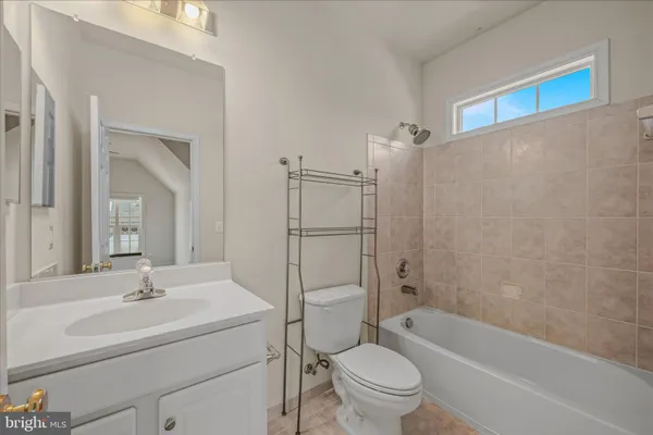 $699,900 | 48 Field Crest Court, Shepherdstown, WV 25443