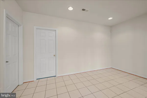 $699,900 | 48 Field Crest Court, Shepherdstown, WV 25443