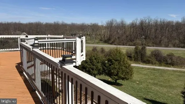$699,900 | 48 Field Crest Court, Shepherdstown, WV 25443