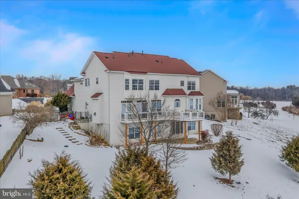 $699,900 | 48 Field Crest Court, Shepherdstown, WV 25443