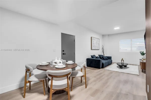 $2,600 | 3728 Northwest 19th Avenue, Unit 2, Miami, FL 33142