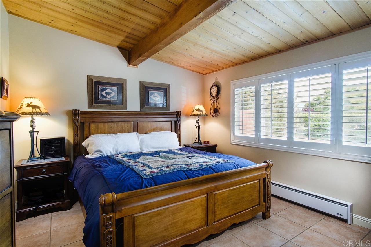 3230 Vía Almonte Fallbrook, CA 92028 - Photo 10 of 25 Gallery Image 10