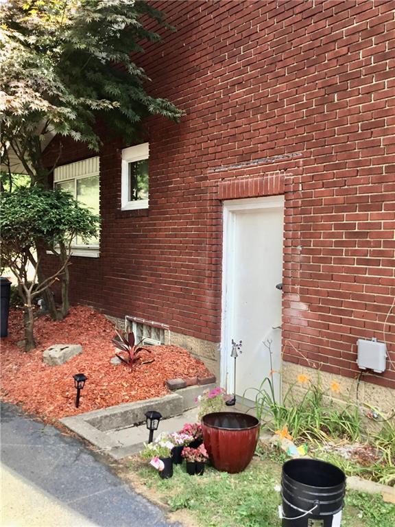 743 Butler Road Kittanning, PA 16201 - Photo 12 of 14 Side entry door