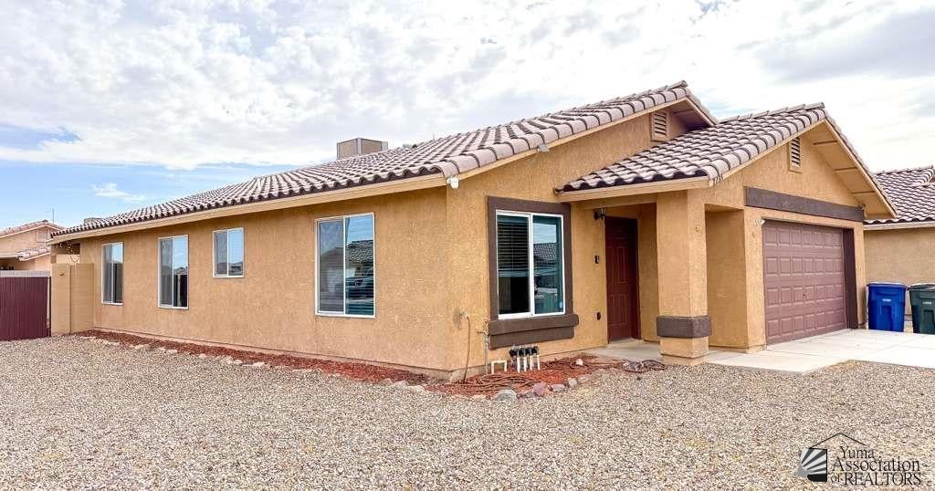 7213 36th Road Yuma, AZ 85365 - Photo 1 of 26 Gallery Image 1