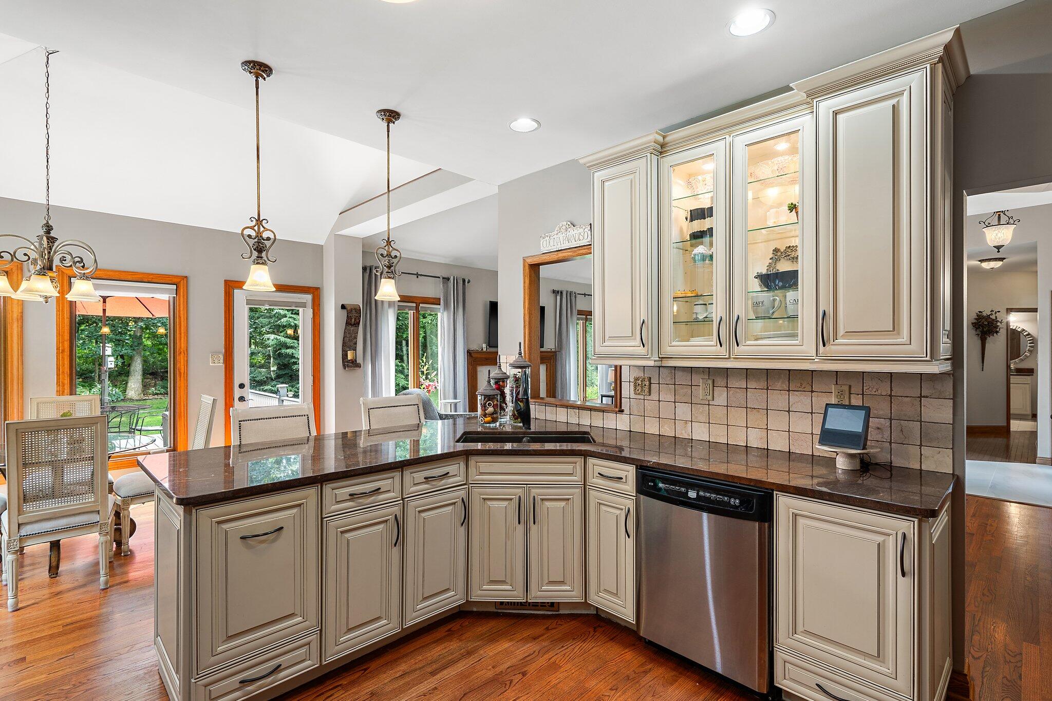 9064 North Deer Field Lane Demotte, IN 46310 - Photo 17 of 42 2048x1365