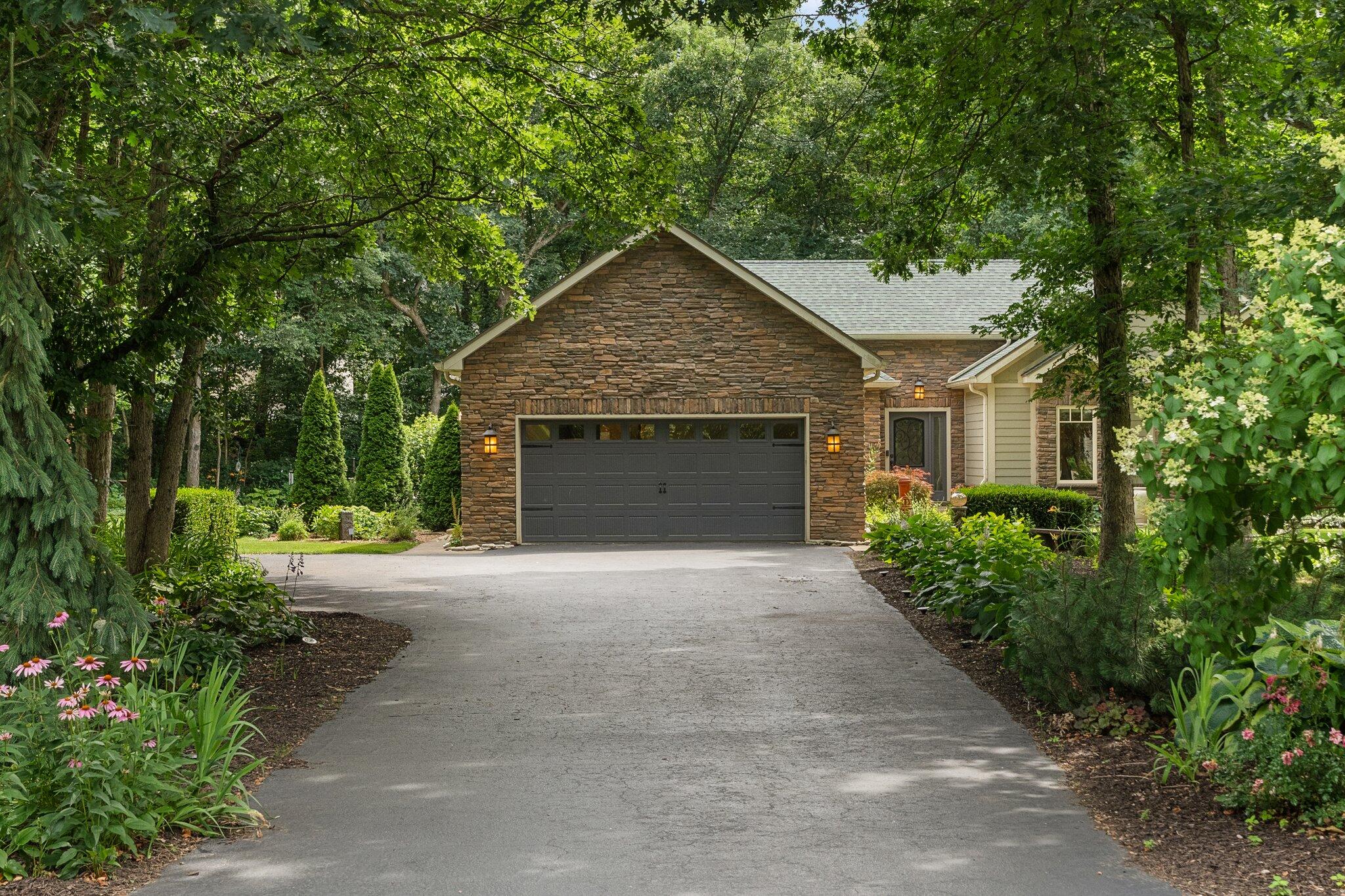 9064 North Deer Field Lane Demotte, IN 46310 - Photo 6 of 42 2048x1365