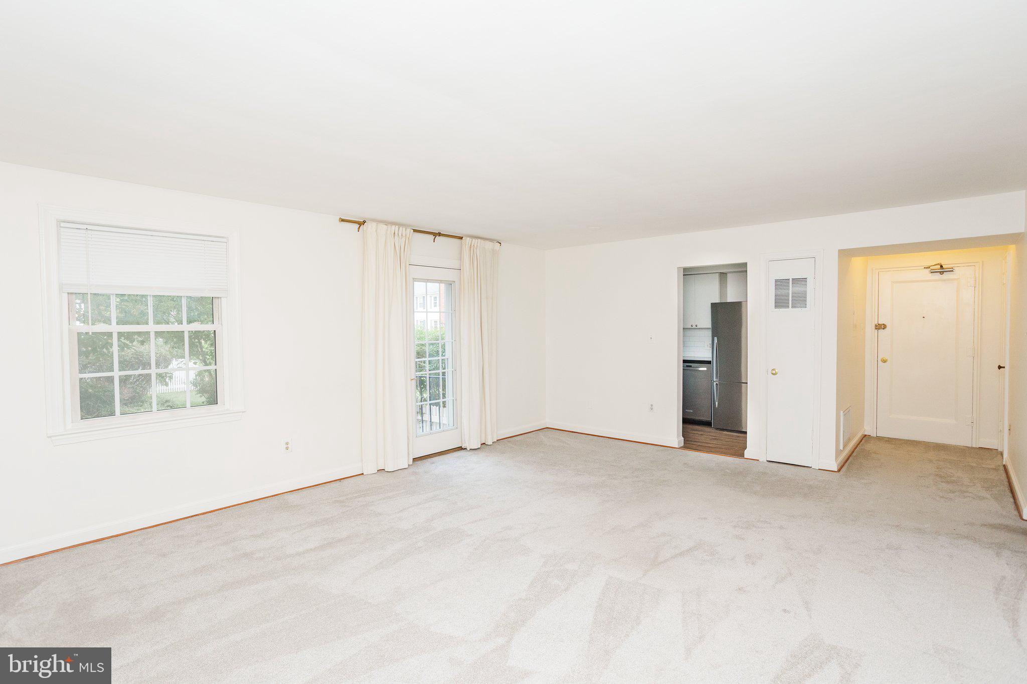 2908 13th Road South, Unit 102 Arlington, VA 22204 - Photo 9 of 26 Gallery Image 9
