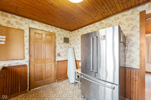 $239,000 | 10939 South 400 East, Markleville, IN 46056