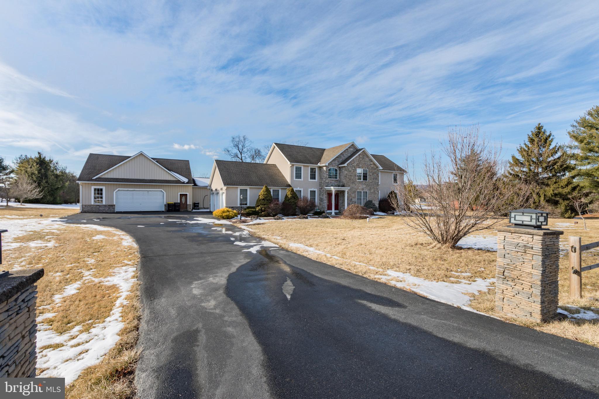 1089 Jacobsburg Road Wind Gap, PA 18091 - Photo 4 of 67 Gallery Image 4