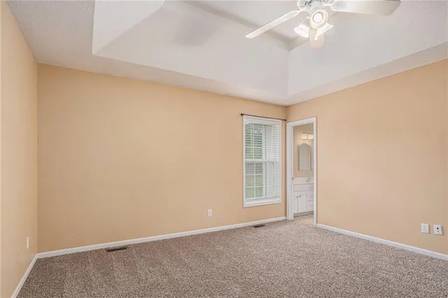 $289,990 | 1710 Clear Creek Drive, Kearney, MO 64060