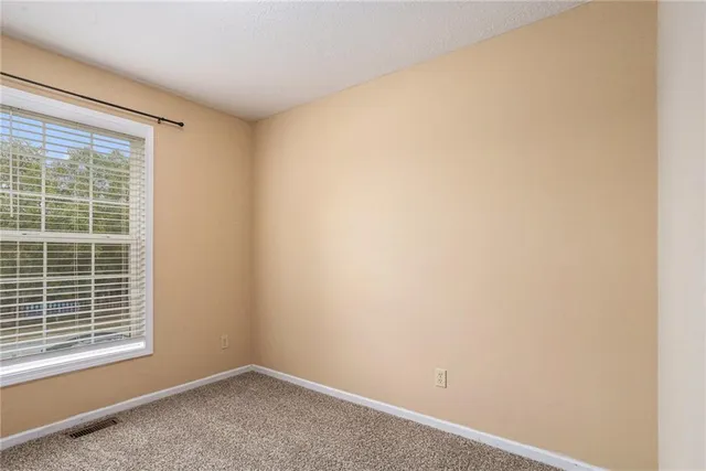 $289,990 | 1710 Clear Creek Drive, Kearney, MO 64060