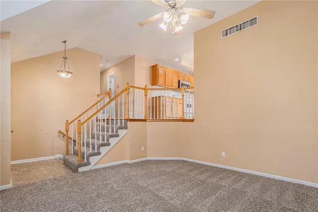 $289,990 | 1710 Clear Creek Drive, Kearney, MO 64060