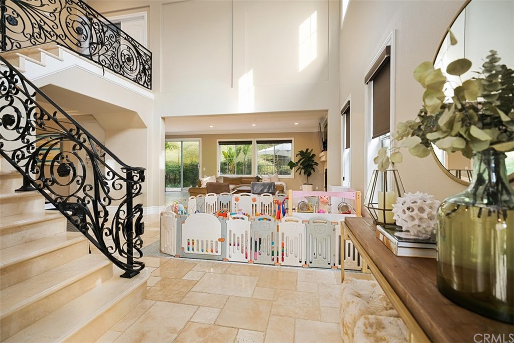 32732 Camaron Dana Point, CA 92629 - Photo 2 of 25