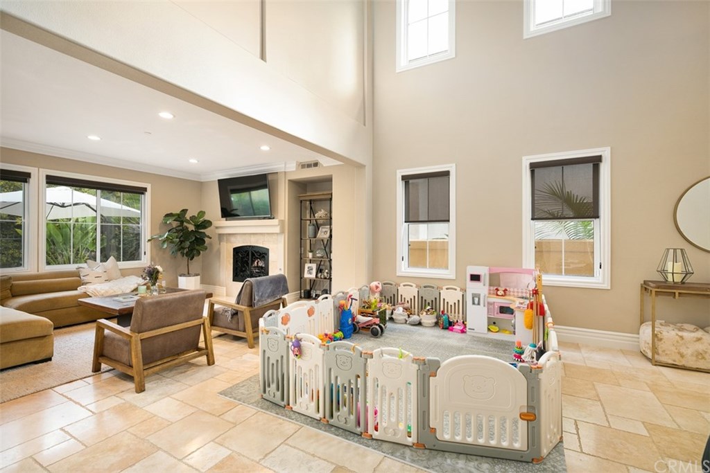 32732 Camaron Dana Point, CA 92629 - Photo 3 of 25