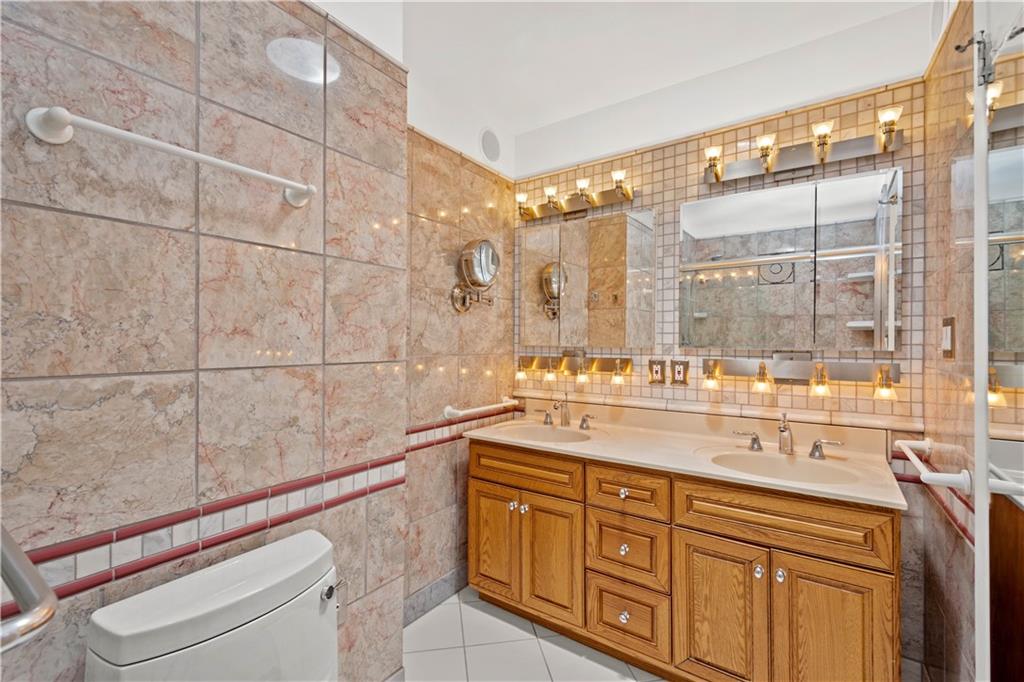 101 Hidden Ridge Pittsburgh, PA 15238 - Photo 21 of 25 Gallery Image 21