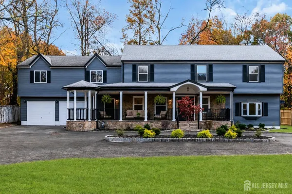 $1,125,888 | 537 South Atlantic Avenue, Aberdeen, NJ 07747