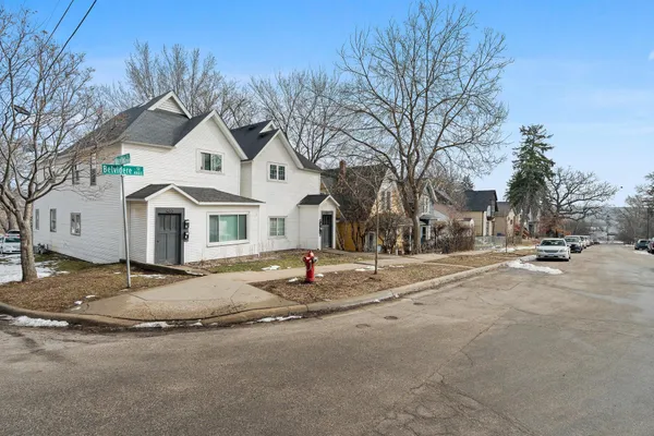 $475,000 | 485 Belvidere Street East, St. Paul, MN 55107